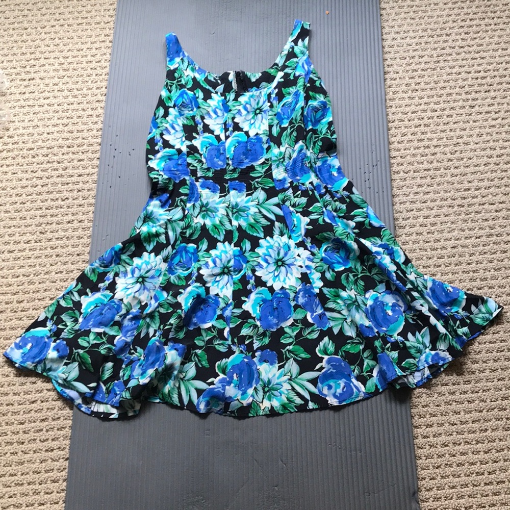 Floral dress